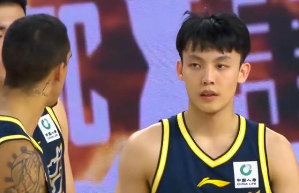 广东26分大捷江苏！徐杰18分8助，王洪泽轰15+8，杜锋有仇必报