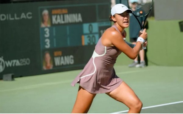 奥斯汀站-王曦雨力挫头号种子 进决赛冲生存第2冠