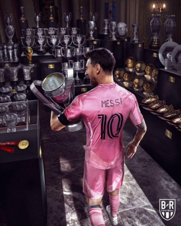 梅西的上限：60冠军！1000进球！500助攻！2全国杯冠军！