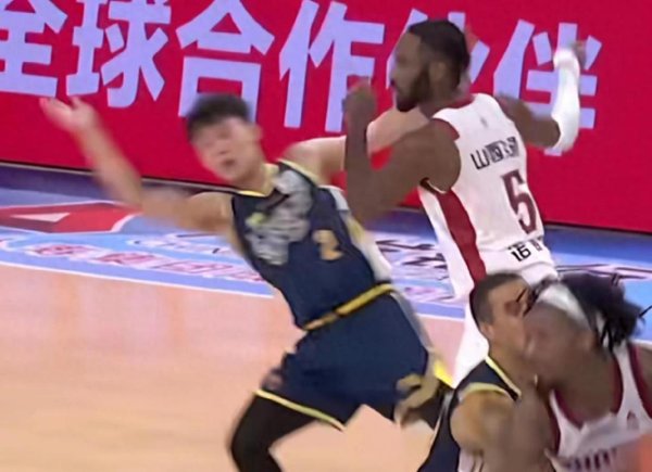 CBA外助往往针对徐杰，此次他用25+11的数据硬气回话，你怎样看？