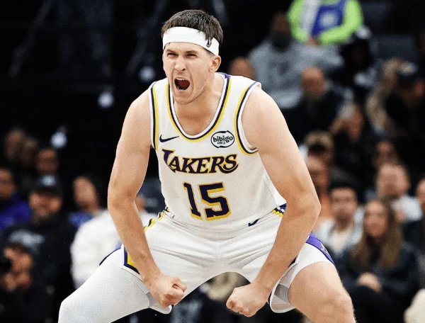 背靠背92分+压哨绝杀！这就是他敢拒却4年8920万好意思金大合同的原因