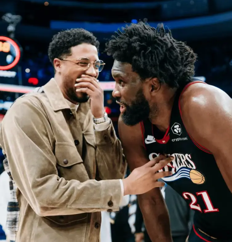 76东谈主115-105走路者!要紧的不是赢球，是纳斯赛后对恩比德的评价