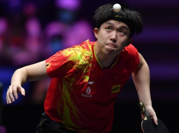 国乒主帅错失冠军冷处理，赛后新动向被网友揭晓，评述区一边倒