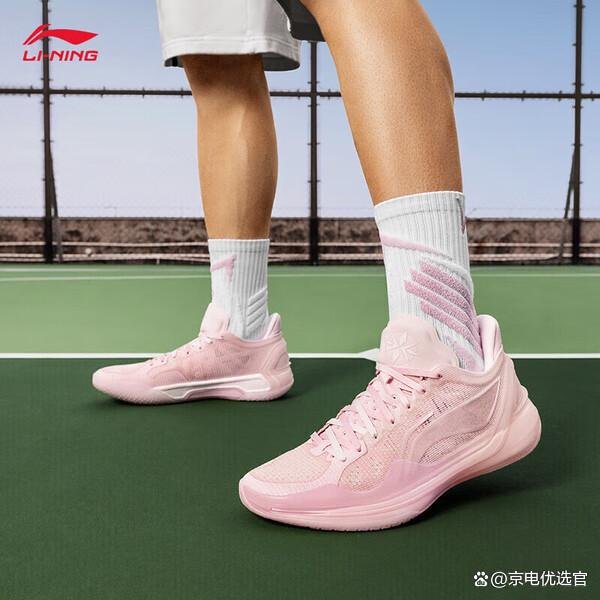 篮球鞋如何选？2025最值得首先的3款：酣畅又耐磨！