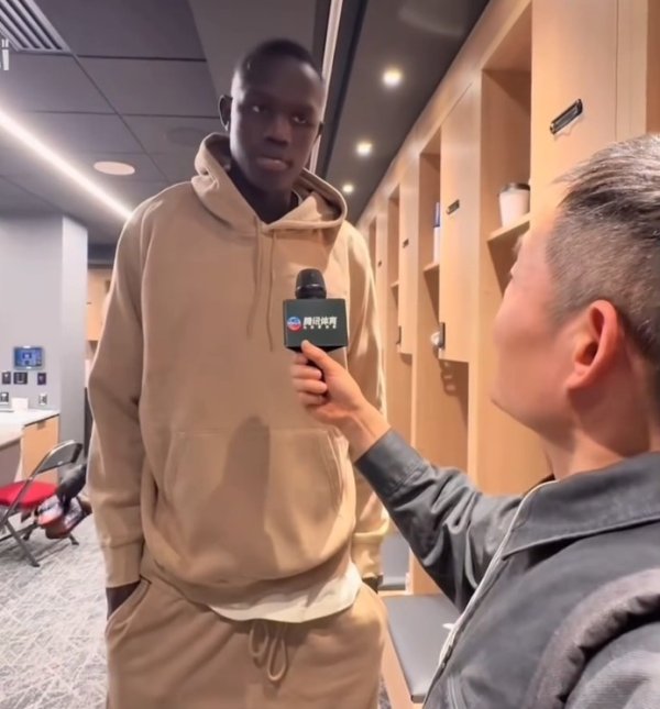 马卢阿奇：和杨瀚森各利己战平日聊得未几 刚刚毅时他不会说英语