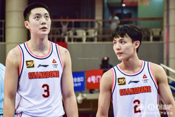 压哨进球遮羞！除萨姆纳外广东全队21中1&三分9中0！半场落伍26分